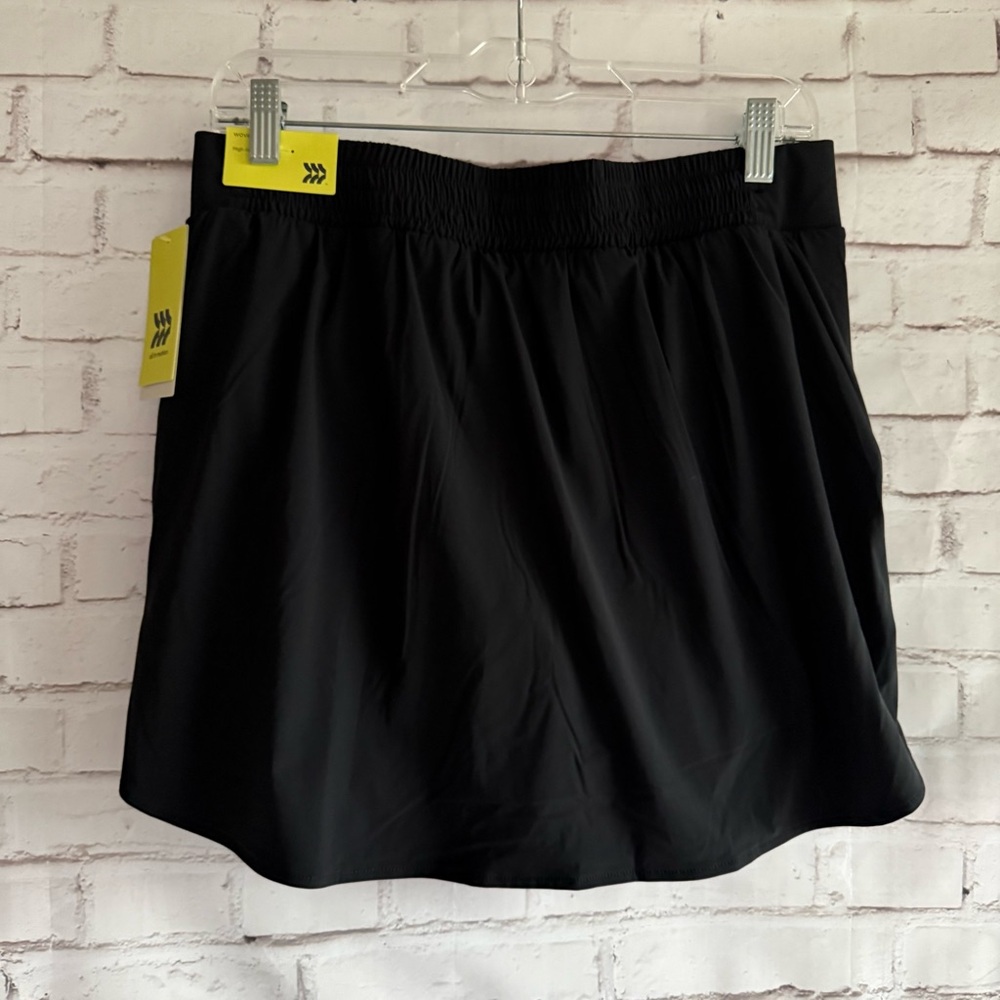 Women's Black Active Skort - Picture 2 of 6